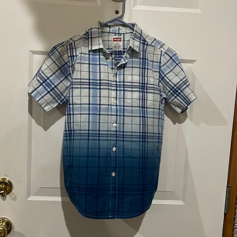 EUC boys short sleeve button shirt